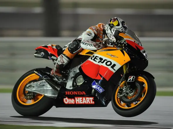 andrea dovizioso losail testing 2011