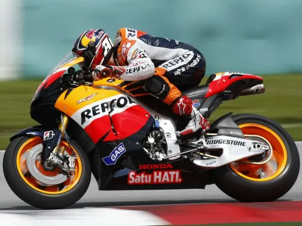 andrea dovizioso sepang d3 2011 test