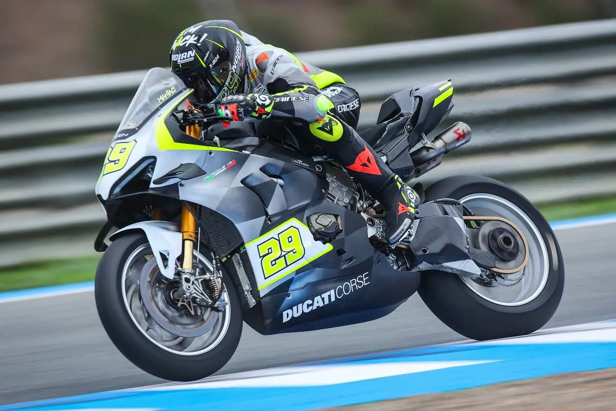 andrea iannone