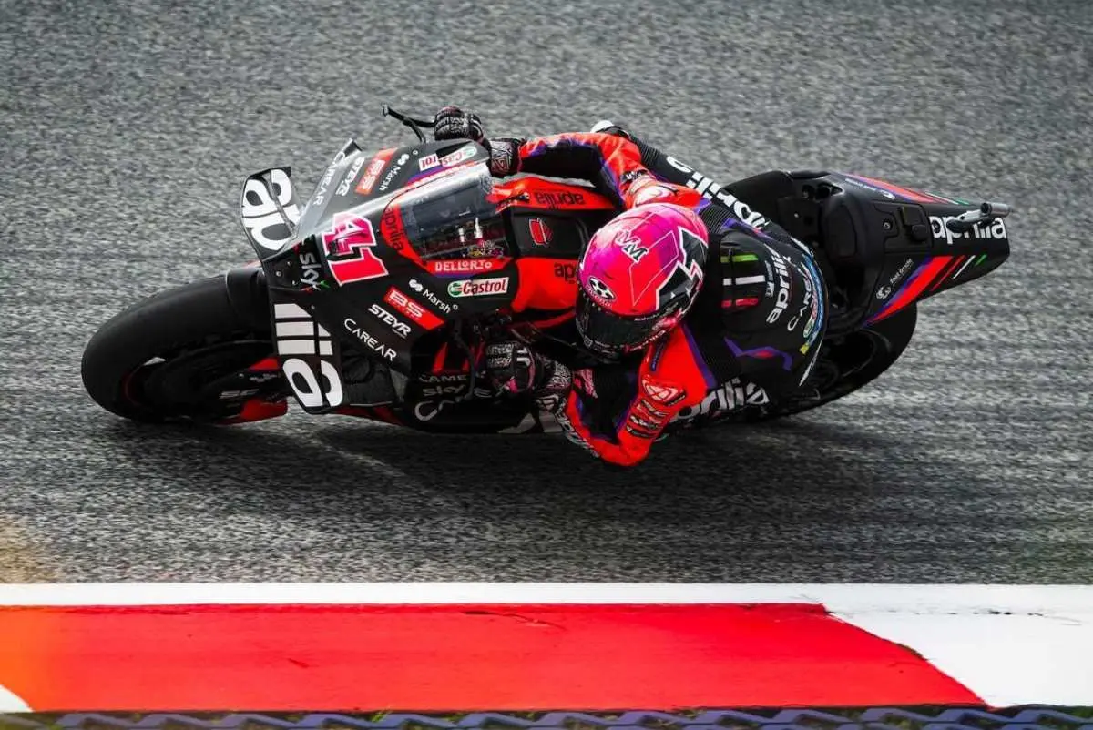 aprilia rs gp23
