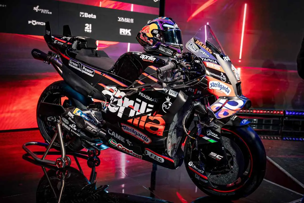 aprilia rs gp25 motogp