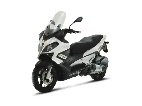 aprilia sr max 2