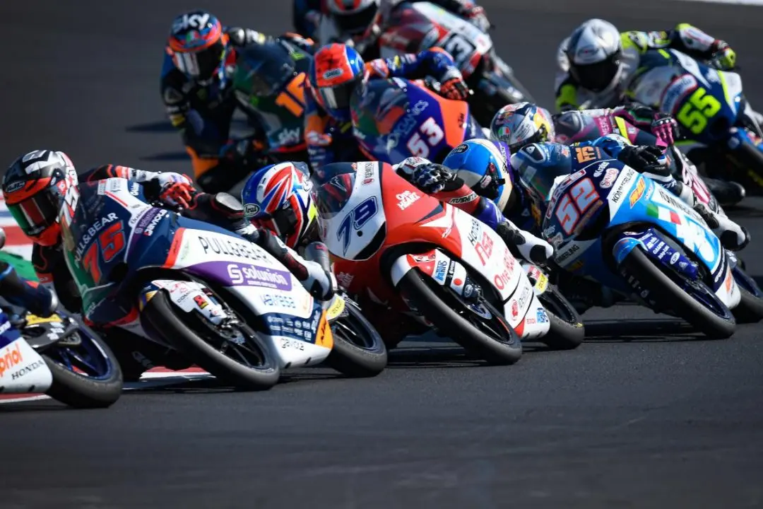 arenas ogura moto3 e1602542161546