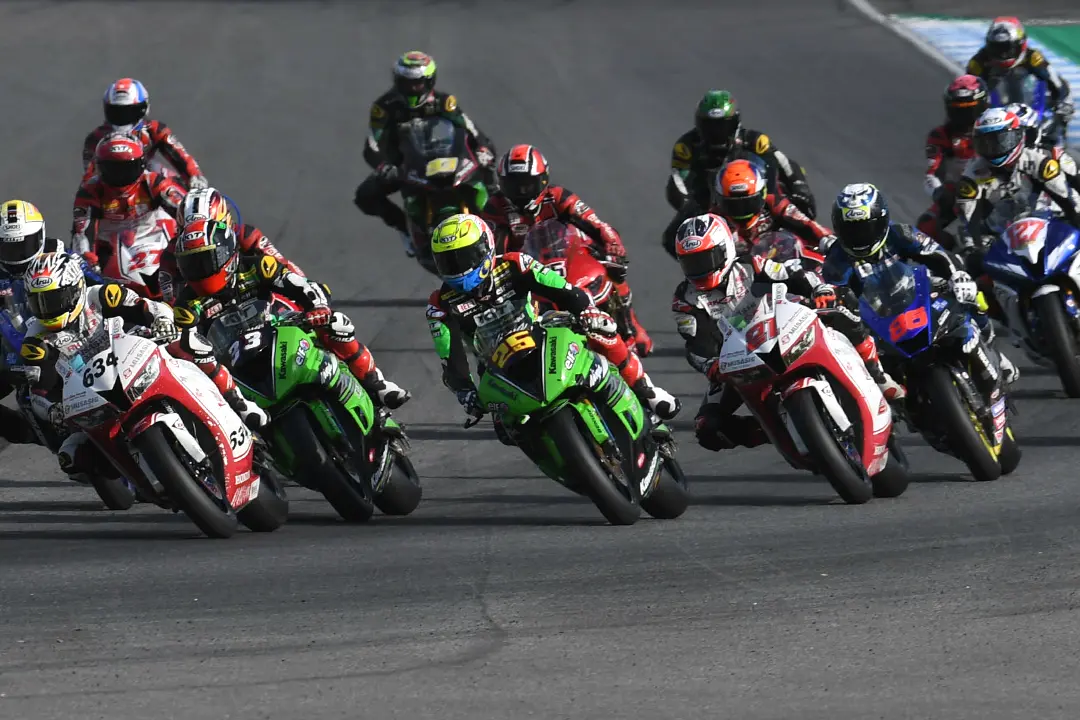 arrc supersports 600cc 2018 start buriram