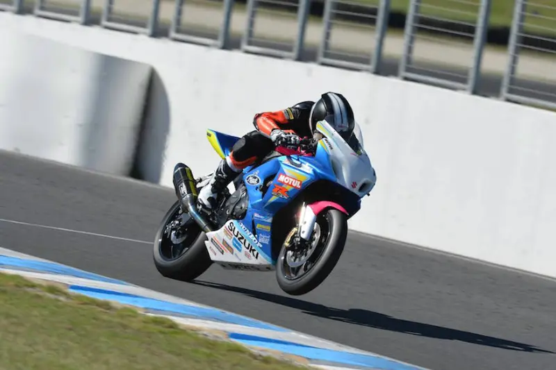 asbk brayden elliott test suzuki gsxr1000