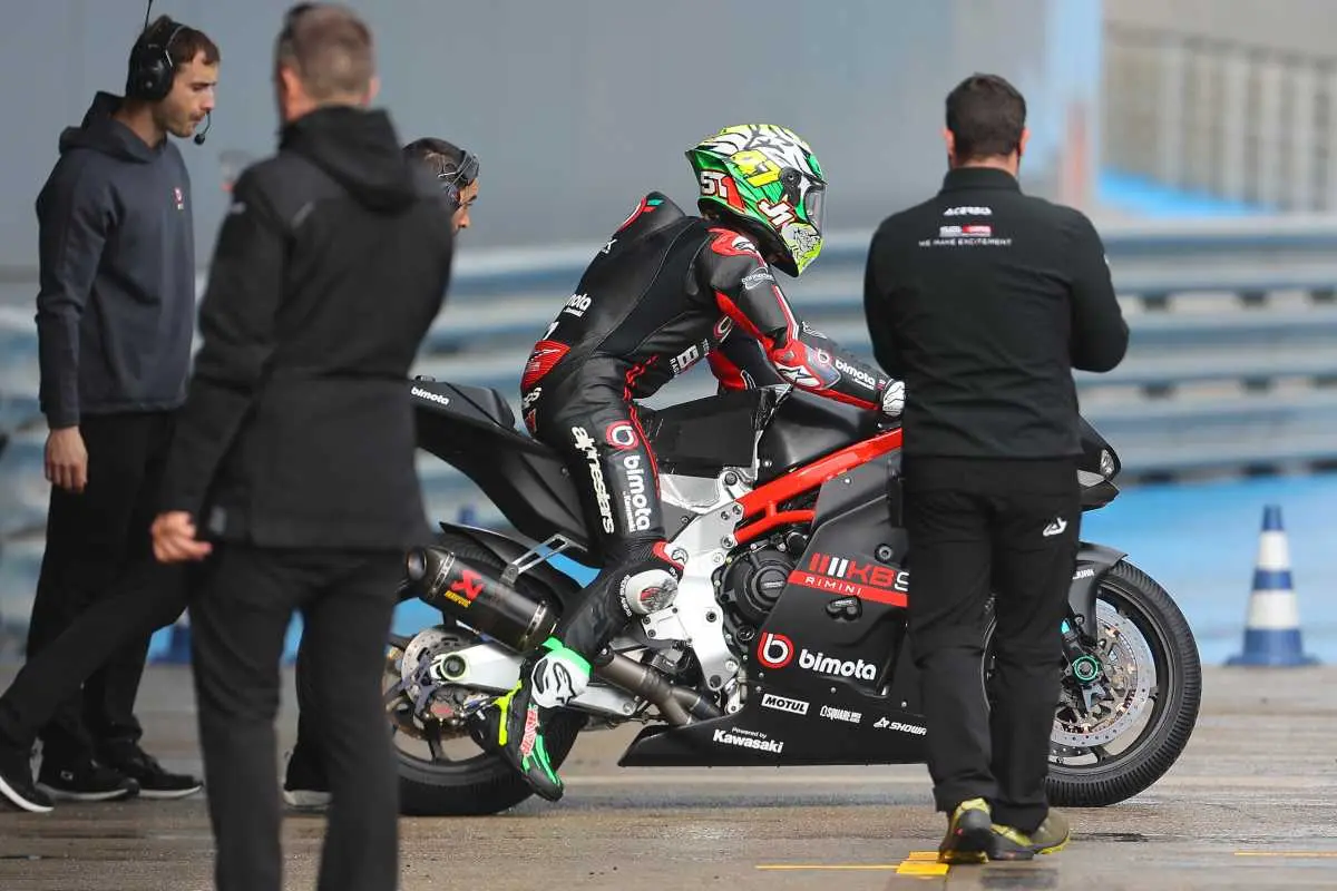 axel bassani superbike bimota test