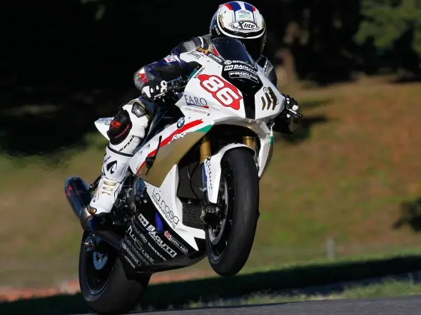 ayrton badovini bmws1000rr 2010 stock1000