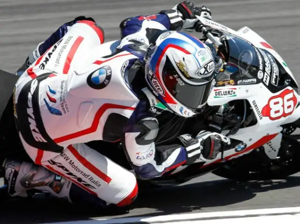 ayrton badovini magnycours 1