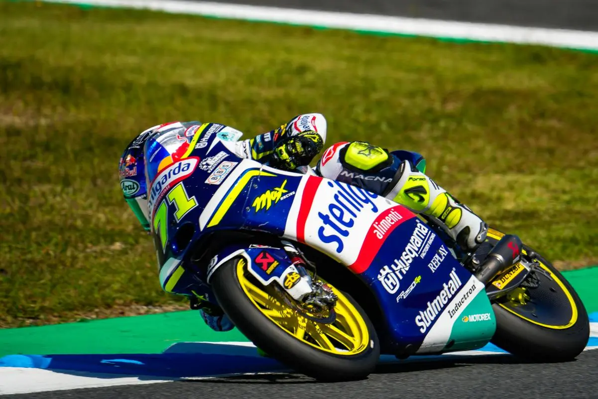 ayumu sasaki moto3