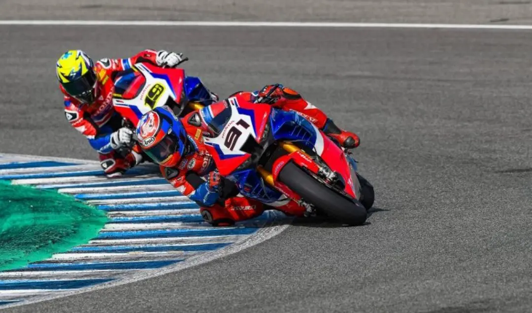 bautista haslam superbike e1611942201971