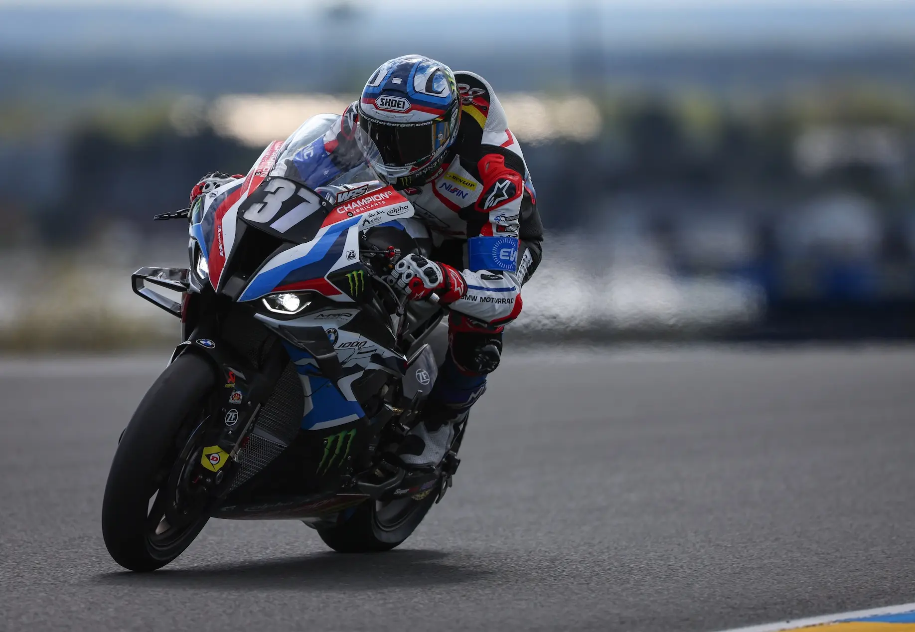 bmw ewc