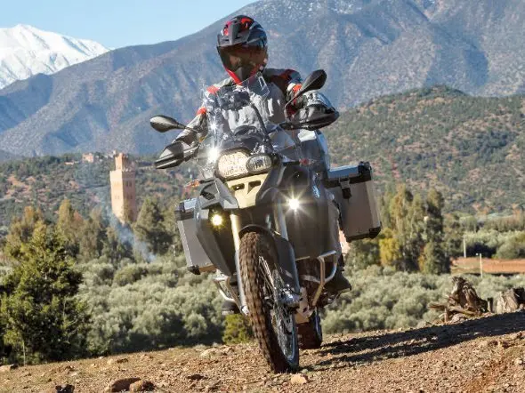 bmw f 800 gs adventure 2