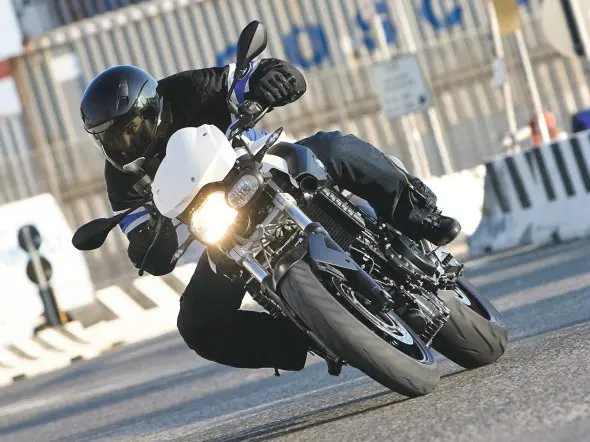bmwf800r