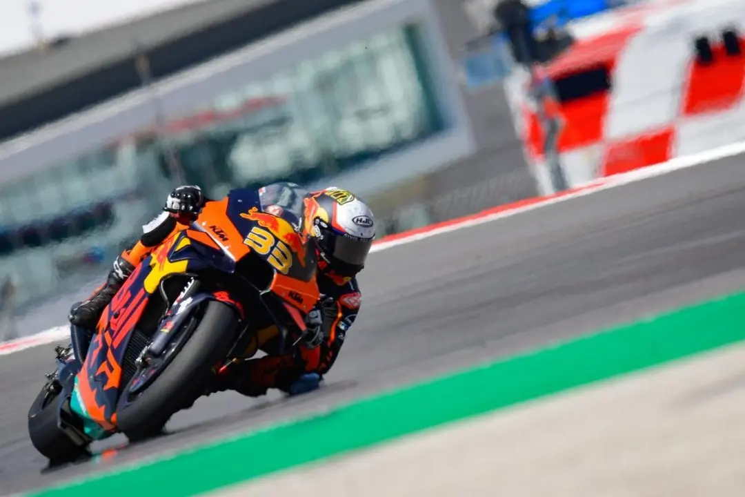 brad binder motogp e1619772289163