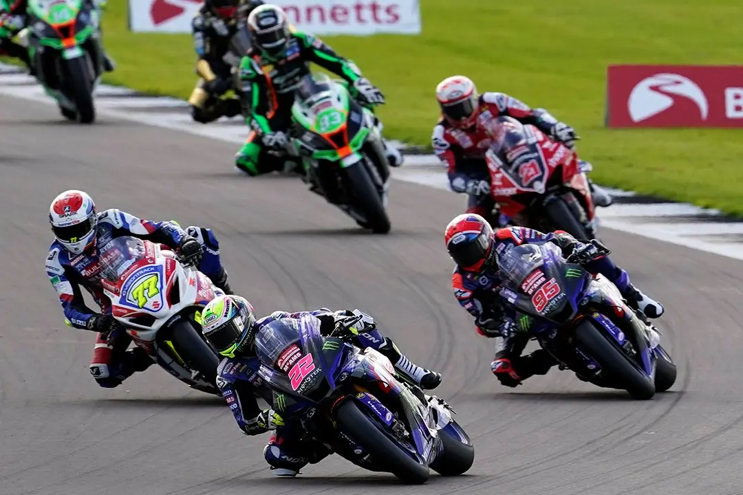 british superbike silverstone 20 action