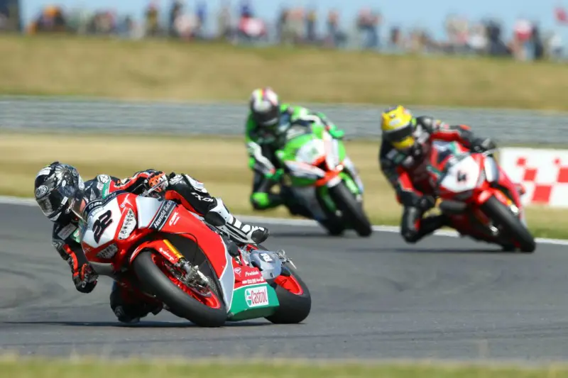 british superbike snetterton 2017 honda