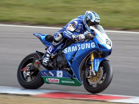 bsb race2 bhatch indy 2