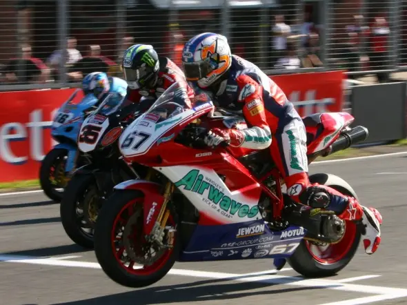 bsb start brands hatch 2008