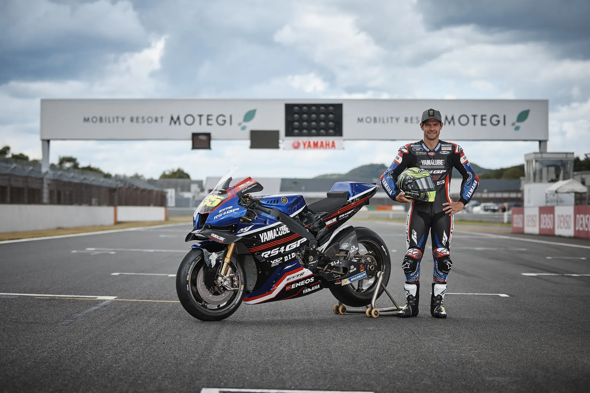 cal crutchlow motogp yamaha test