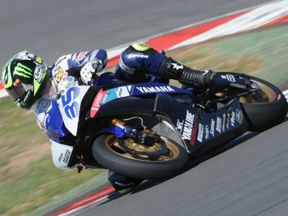 cal crutchlow yamaha r6 world champion