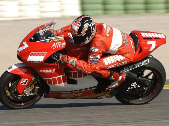 carlos checa 2005 ducati