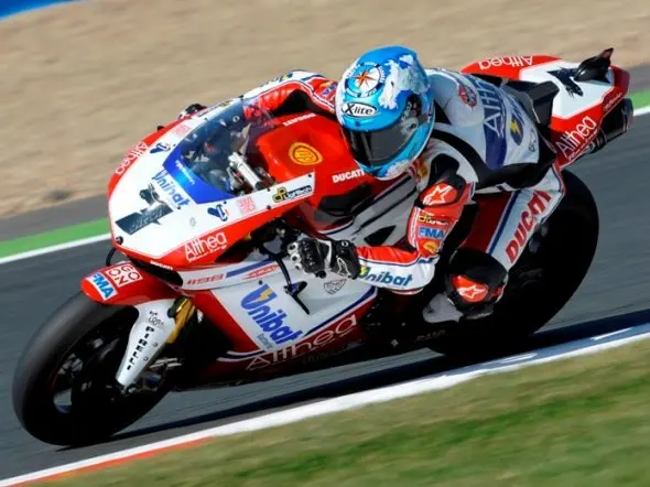 carlos checa world champion 2011 1