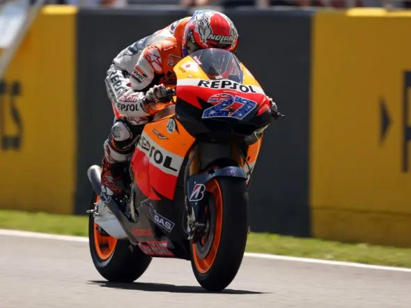 casey stoner warm up jerez 2011