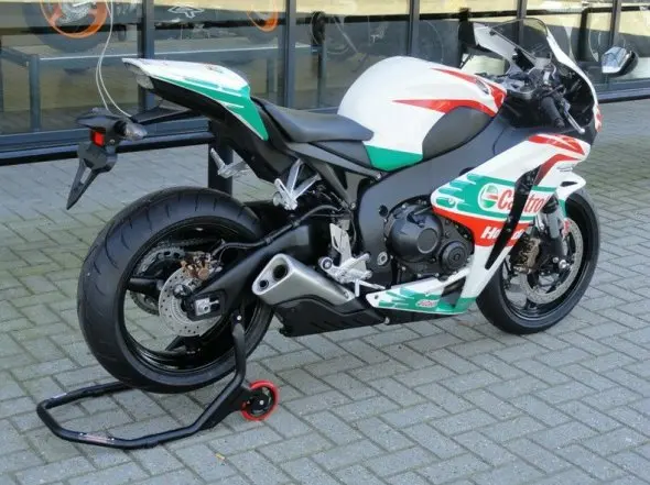 castrol edition fireblade 2