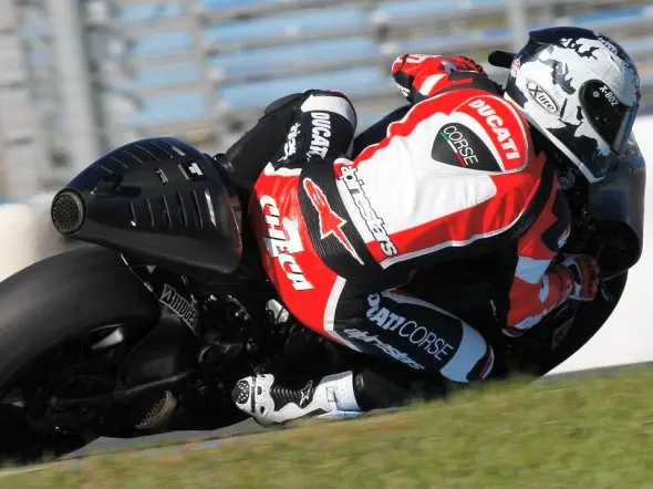 checa gp12 jerez test