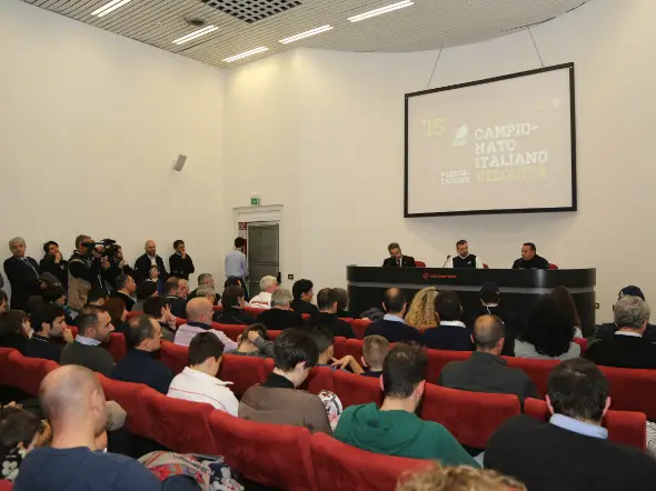 civ 2015 launch 2