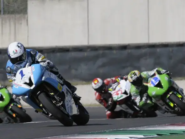 civ preview round8 mugello 2011 2