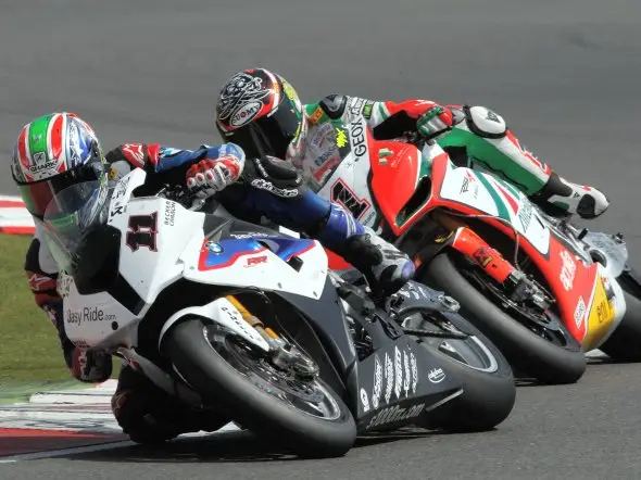 corser biaggi silverstone 2011