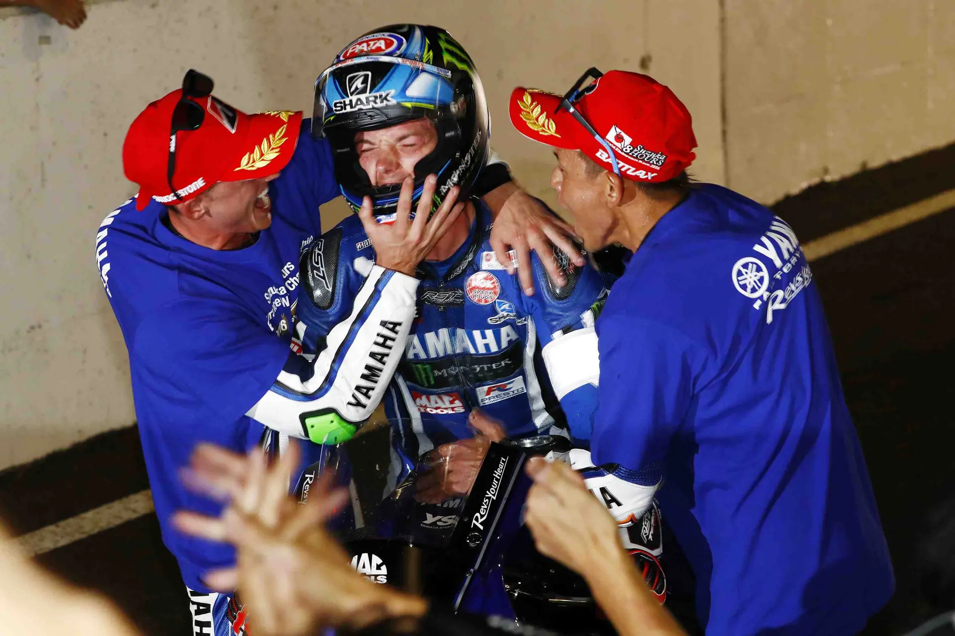 cover alex lowes