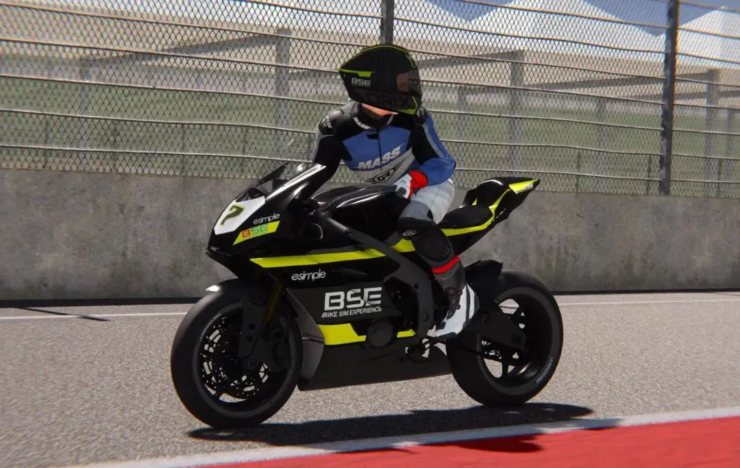 cover bike sim experience e1591792164212