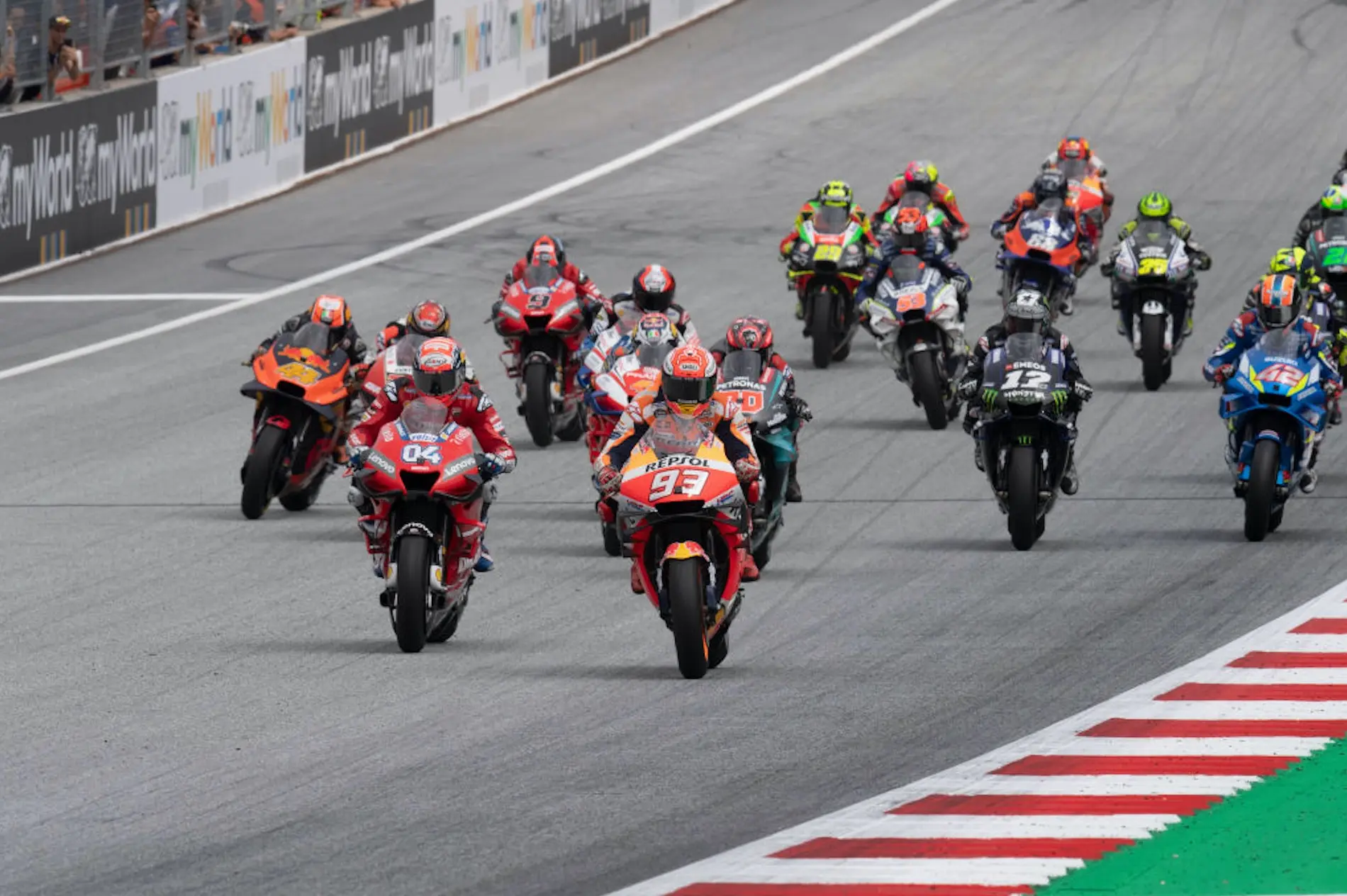 cover motogp