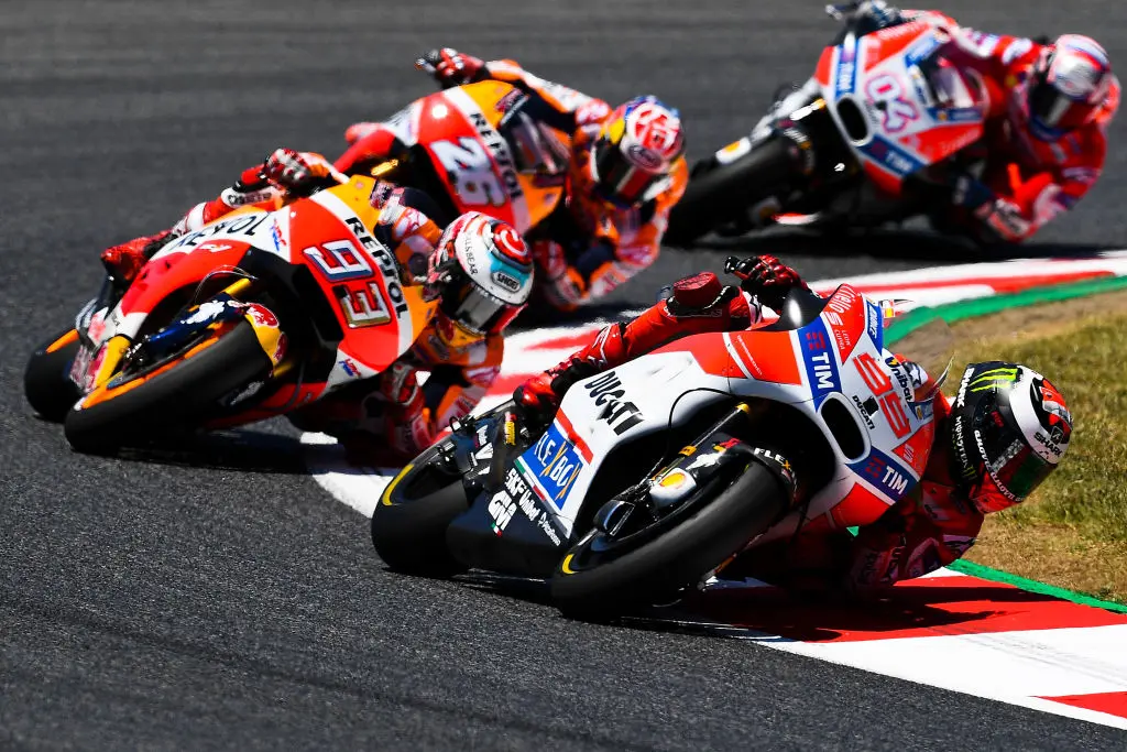 cover motogp