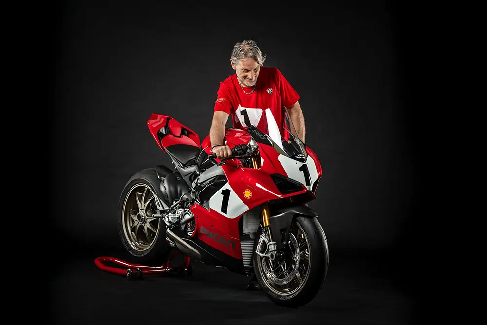 cover panigale