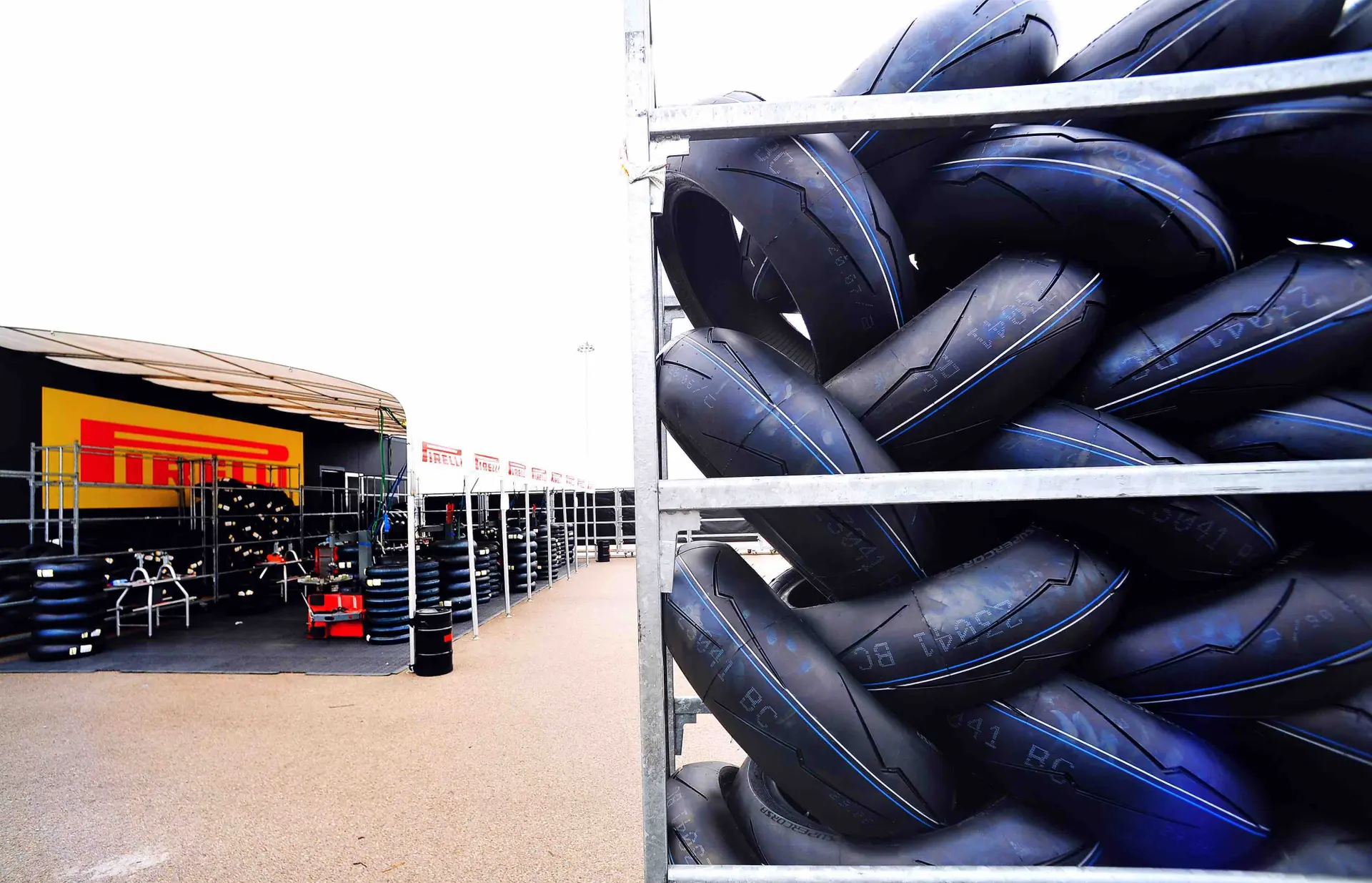 cover pirelli