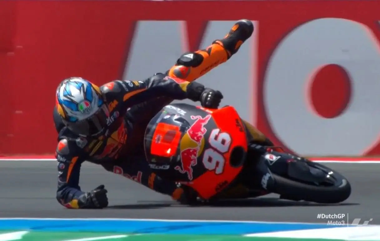 crash holgado moto3 p2 assen