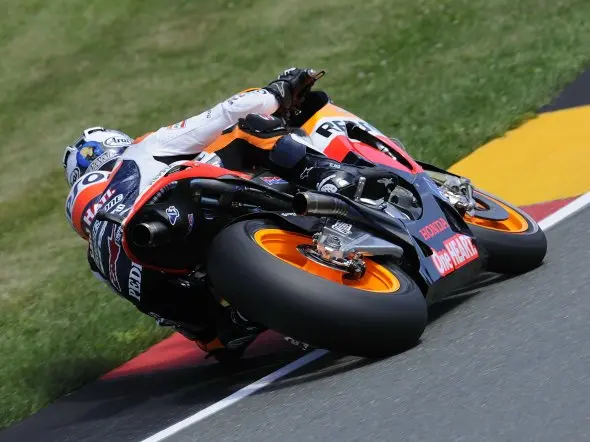dani pedrosa qualifiche motogp sachsenring 2011