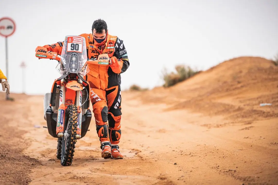 danilo petrucci dakar e1641207618374