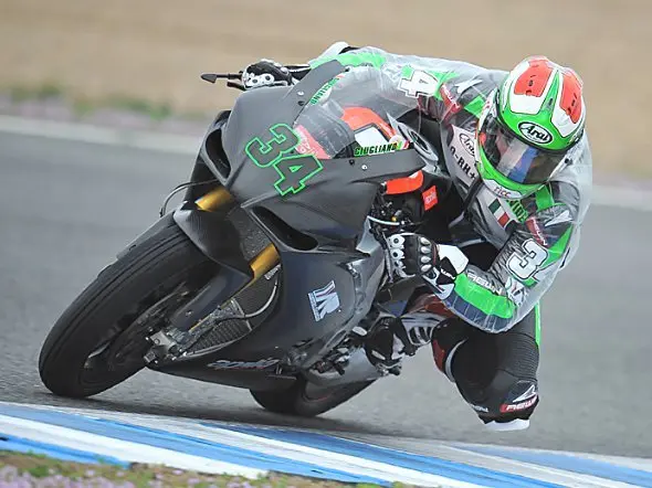 davide giugliano jerez test aprilia rsv4 althea