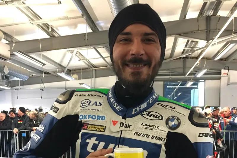 davide giugliano test photoshoot