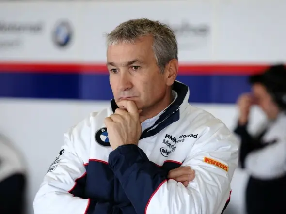 davide tardozzi box bmw 2010
