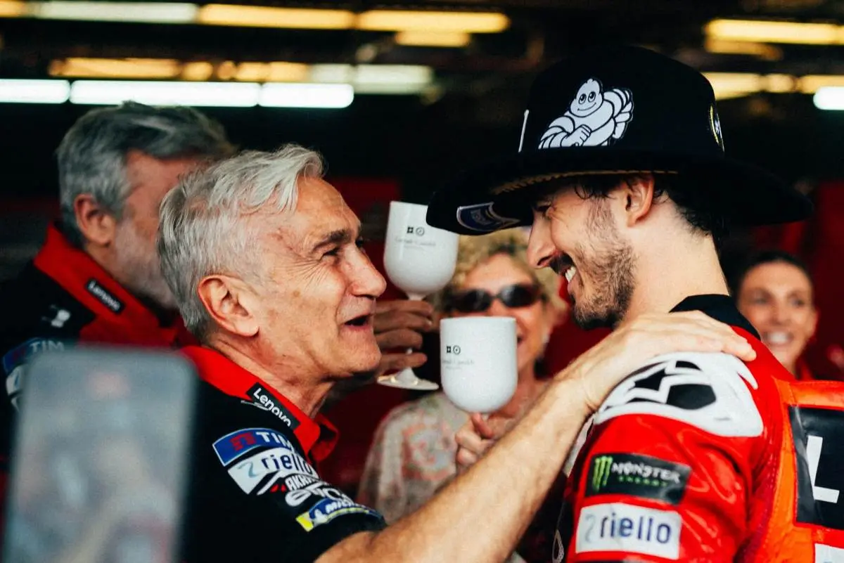 davide tardozzi e pecco bagnaia