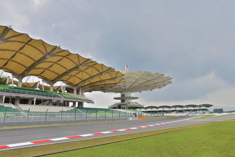 divers gp malaysia 2017 circuit sepang27 29 10 2017photo michelin e1540818717183