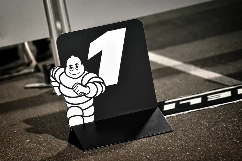 divers gp qatar 2018 circuit losail16 18 03 2018photo michelin