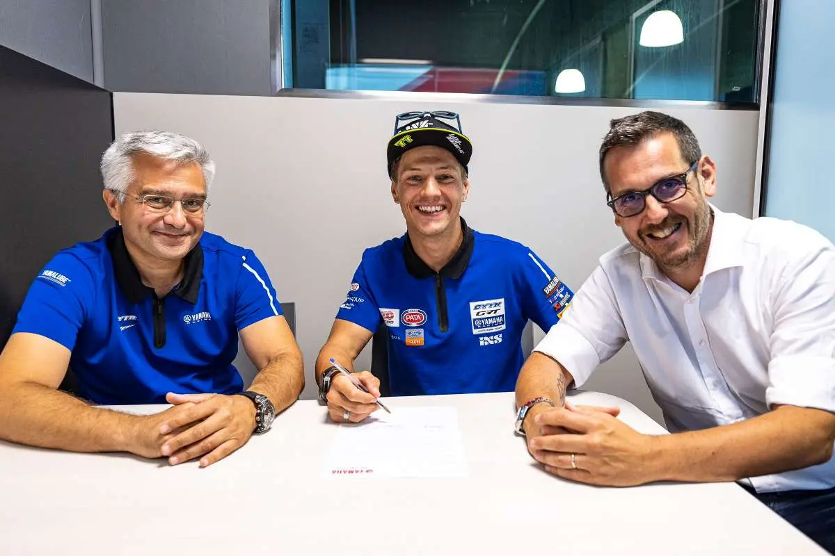 dominique aegerter yamaha worldsbk