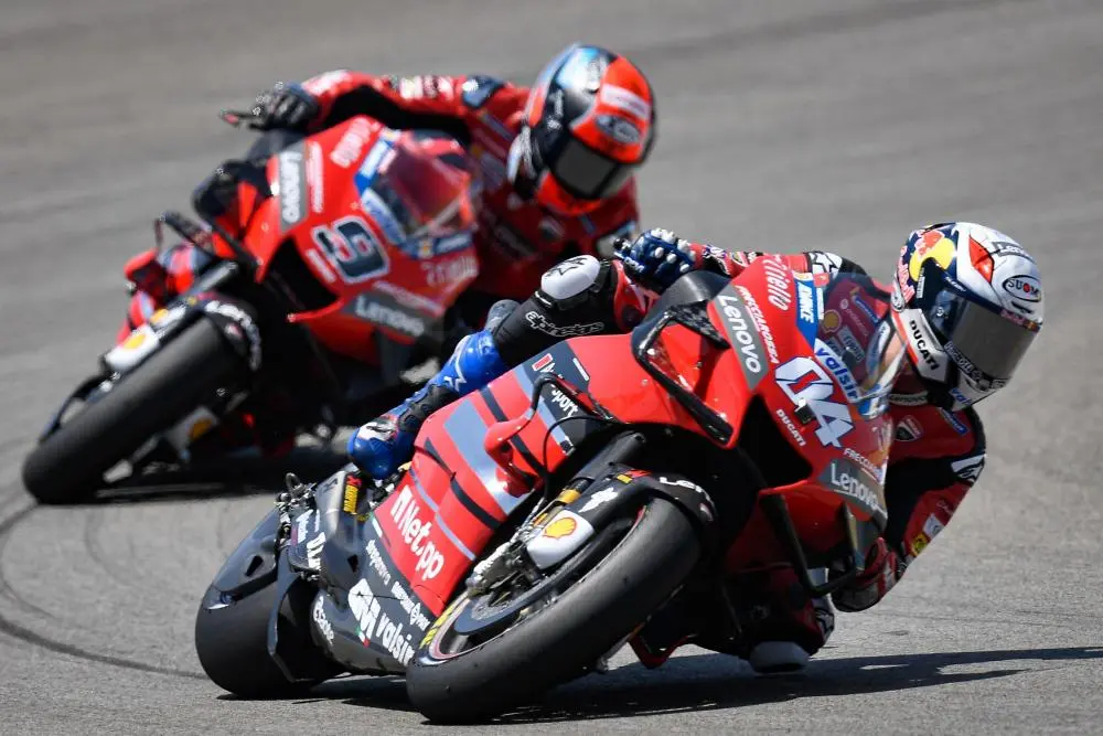 dovizioso petrucci motogp