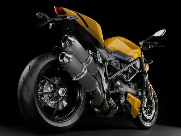 ducati streetfighter 848 pirelli